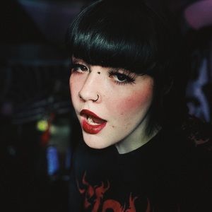 Meet your Posher, Robin